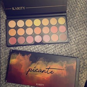 Karity picante palette